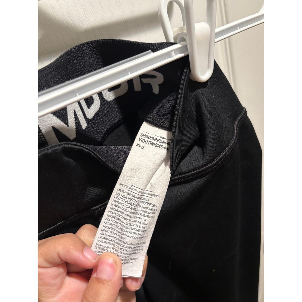 Under Armour Black Leggings Women’s Medium Compression Athletic Workout Pants